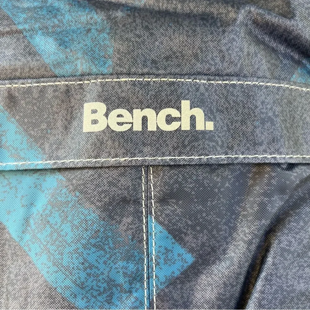 Bench Black and Blue Men's Frontier Backpack with computer sleeve/pocket NWT